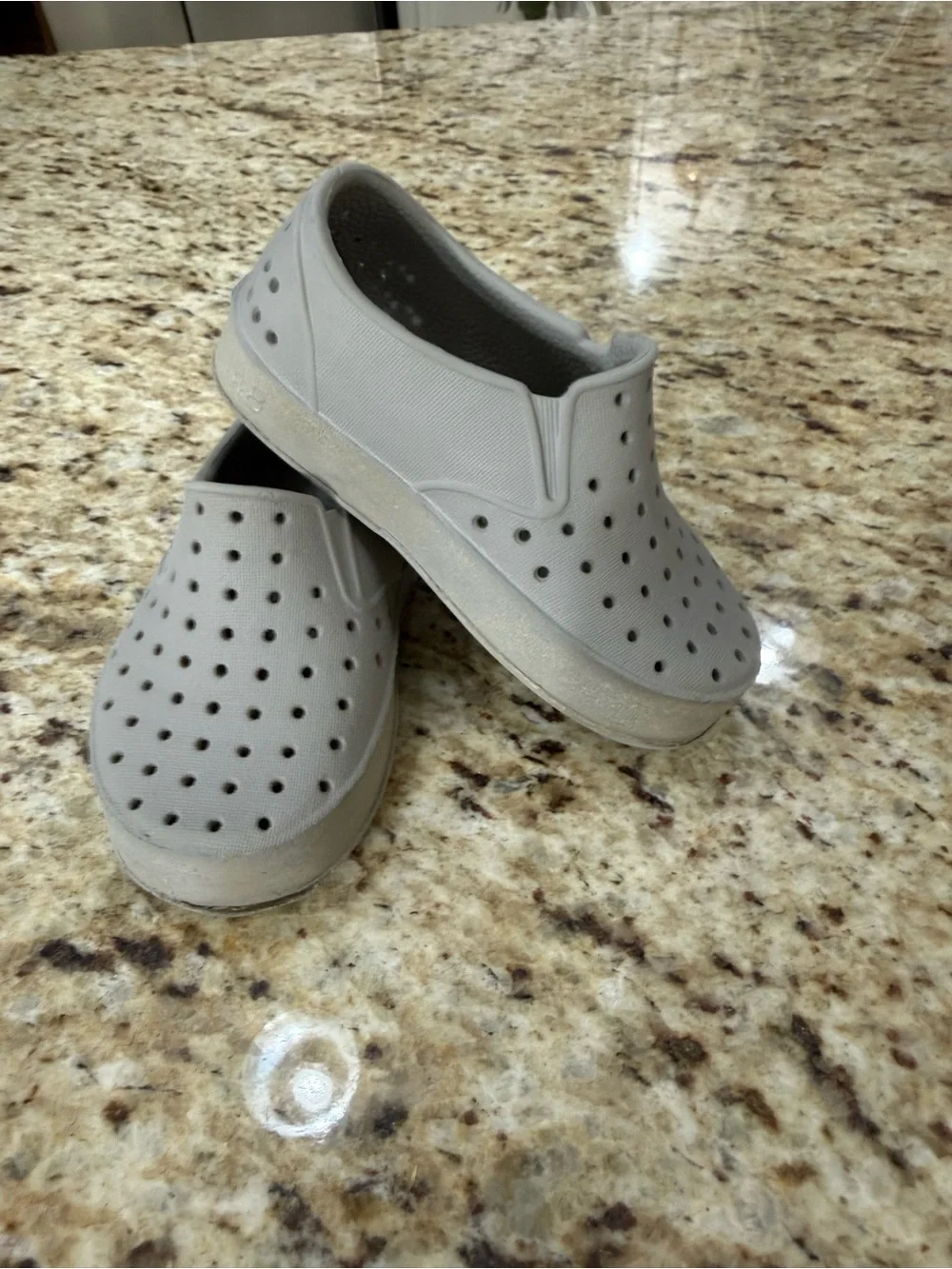 Toddler Native Miles Slip On Pigeon Gray Solid Colorway Slip On Water Shoes C8